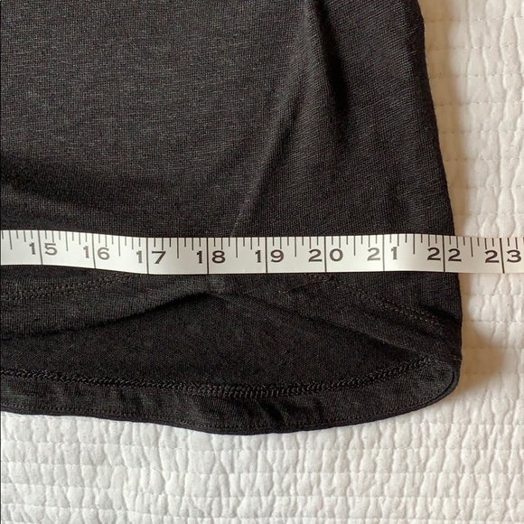 Banana Republic linen top XS - Picture 6 of 6